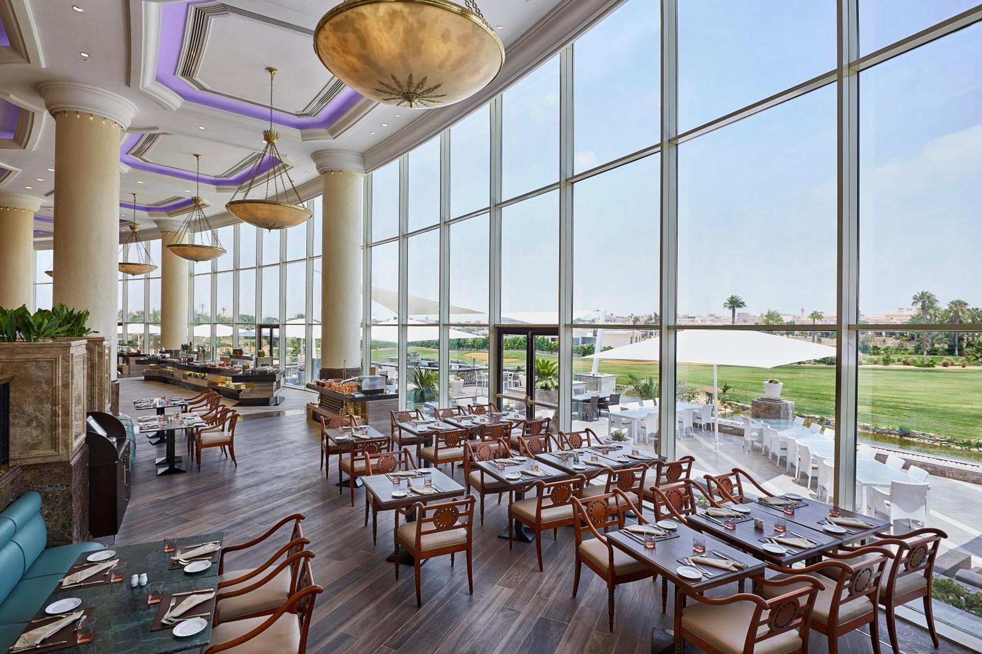 Jw Marriott Hotel El Cairo Exterior foto The View