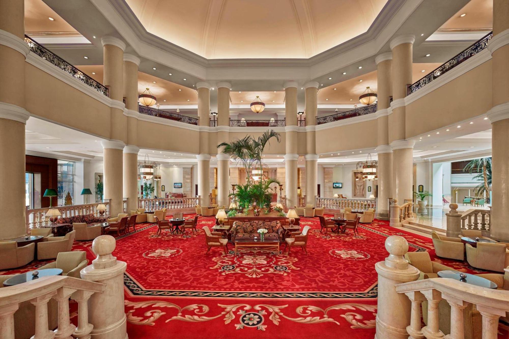 Jw Marriott Hotel El Cairo Exterior foto Lobby