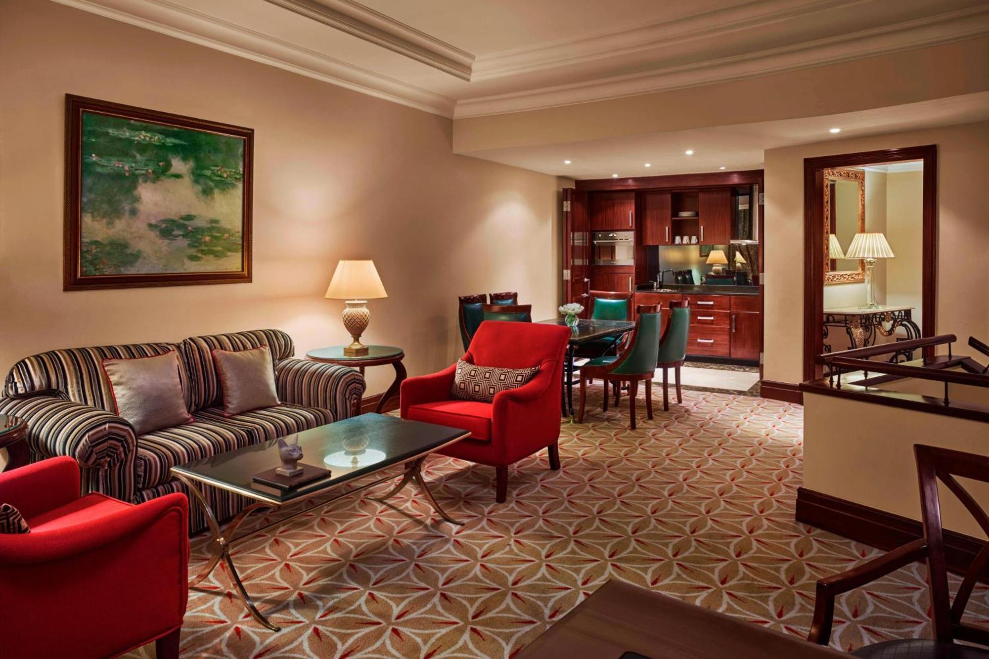 Jw Marriott Hotel El Cairo Exterior foto A suite at the Four Seasons Hotel, Mumbai